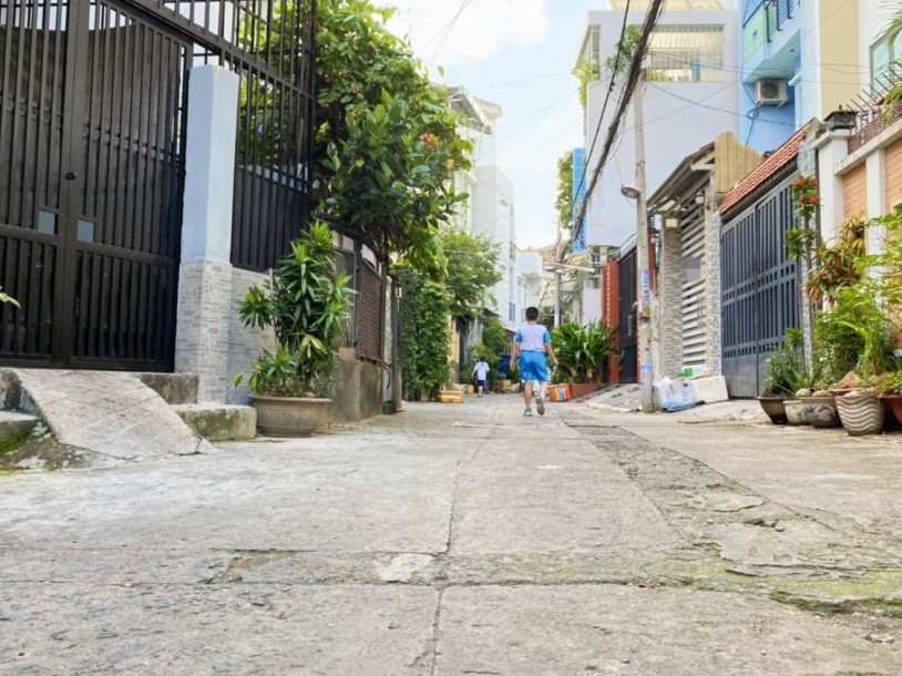 Hẻm 3 gác 3T 3.5x17m-6,9 tỷ Nguyễn Thiện Thuật phường 24 Bình Thạnh 915