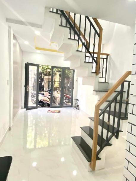 Đối diện hutech 22m2 2 Tầng 2PN XVNT phường 21, quận Bình Thạnh