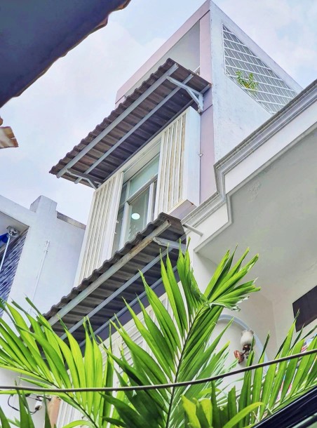 Nhà 4 Tầng 2,5x8-3,8 tỷ Đinh Tiên Hoàng Phường 1 Bình Thanh 925