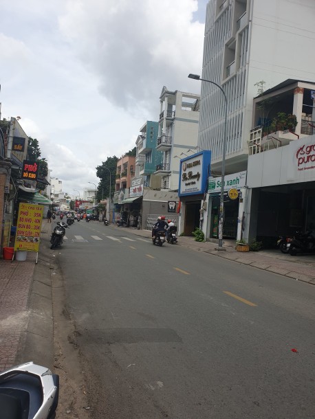 Mặt tiền 156m2-6.22x28,5m-3T-40 tỷ Nguyễn Văn Đậu Phường 11 Bình Thạnh 975