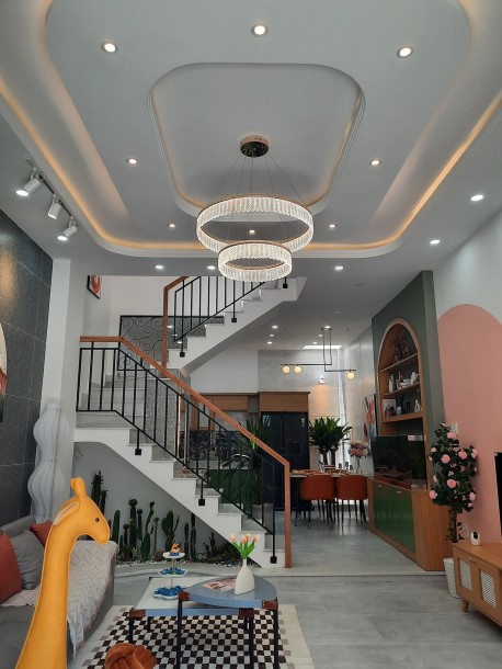 Hẻm xe hơi 45m2 ngang 4.5 dài 10m giá 6,57 tỷ 3PN 3WC full nội thất Thống Nhất phường 16 gò vấp