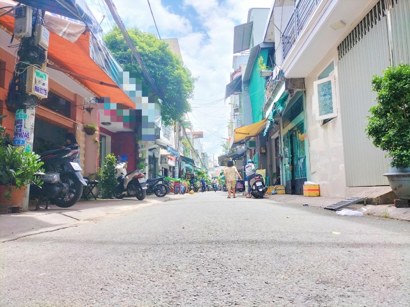 Mặt tiền xe hơi C4 50m2-5x13-6,5tỷ Đinh Tiên Hoàng Phường 3 Bình Thạnh 917