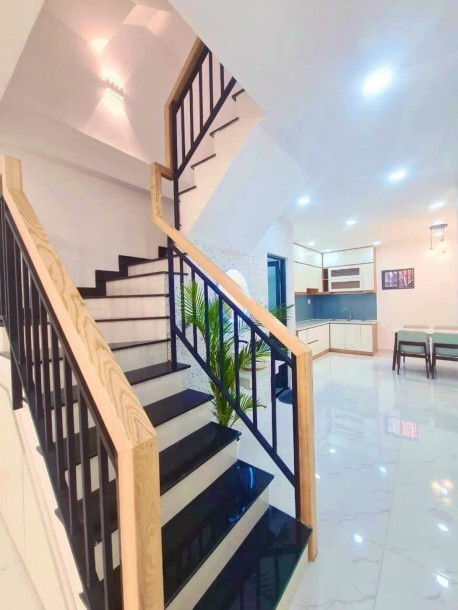 NHÀ MỚI CỰC ĐẸP, 4 TẦNG, 5PN, 46M2 HẺM D2 THÔNG, PHƯỜNG VIP 25 BÌNH THẠNH. CHỈ 6.4 TỶ TL 991