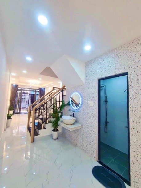 NHÀ MỚI CỰC ĐẸP, 4 TẦNG, 5PN, 46M2 HẺM D2 THÔNG, PHƯỜNG VIP 25 BÌNH THẠNH. CHỈ 6.4 TỶ TL 991