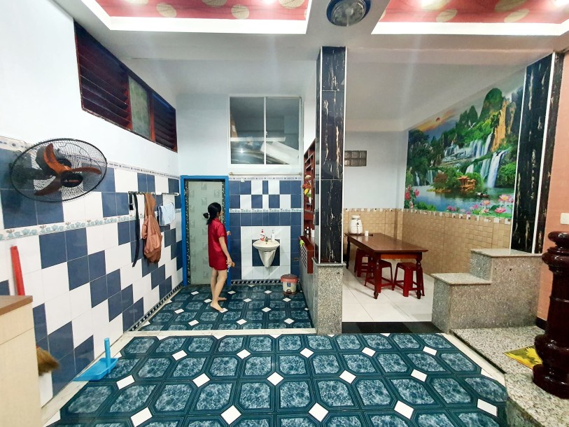 Ngộp bank không dính quy hoạch Hẻm 4m nhà 3Tang 6x18m 9 Phòng Bùi Quang Là Phường 12 Gò Vấp