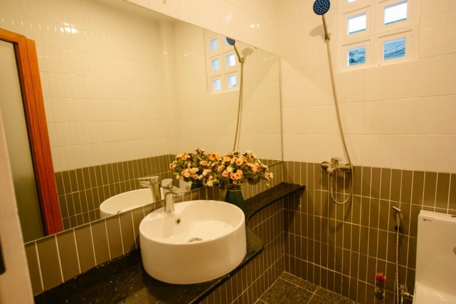 Biệt thự 205m2-4 tầng-6 PN-7x30- mặt tiền Nguyễn Khuyến- Phan Văn Trị P12 Bình Thạnh