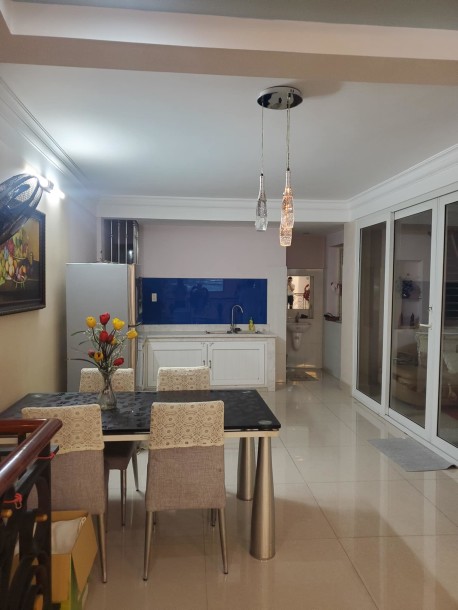 Biệt thự mặt tiền 7x30m-26 tỷ Nguyễn Khuyến Phường 26 Bình Thạnh 952